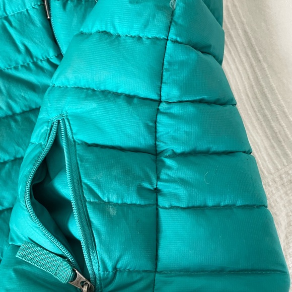 Patagonia Kids Aqua Puffer Vest Down Sweater Vest - Picture 4 of 10